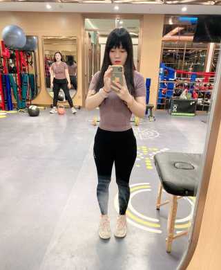 天河肥臀诱惑担当-小灰灰（热）