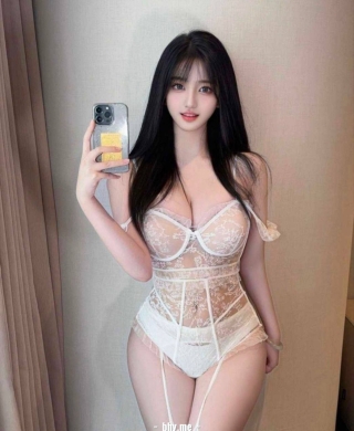 前凸后翘，天生福相，自带招财体质